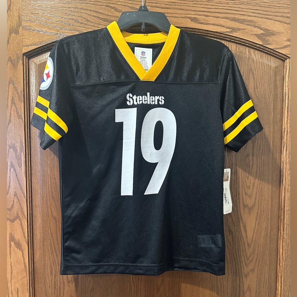 Youth Pittsburgh Steelers Smith-Schuster 19 Replica‎ NFL Jersey Size L 12 14 New